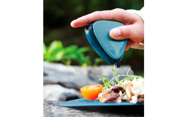 Light My Fire LightMyFire Salt & Pepper Plus Saupoudreur D'épices En Bioplastique Sandygreen. 4 Light My Fire LightMyFire Salt & Pepper Plus Saupoudreur D'épices En Bioplastique Sandygreen. – Image 2